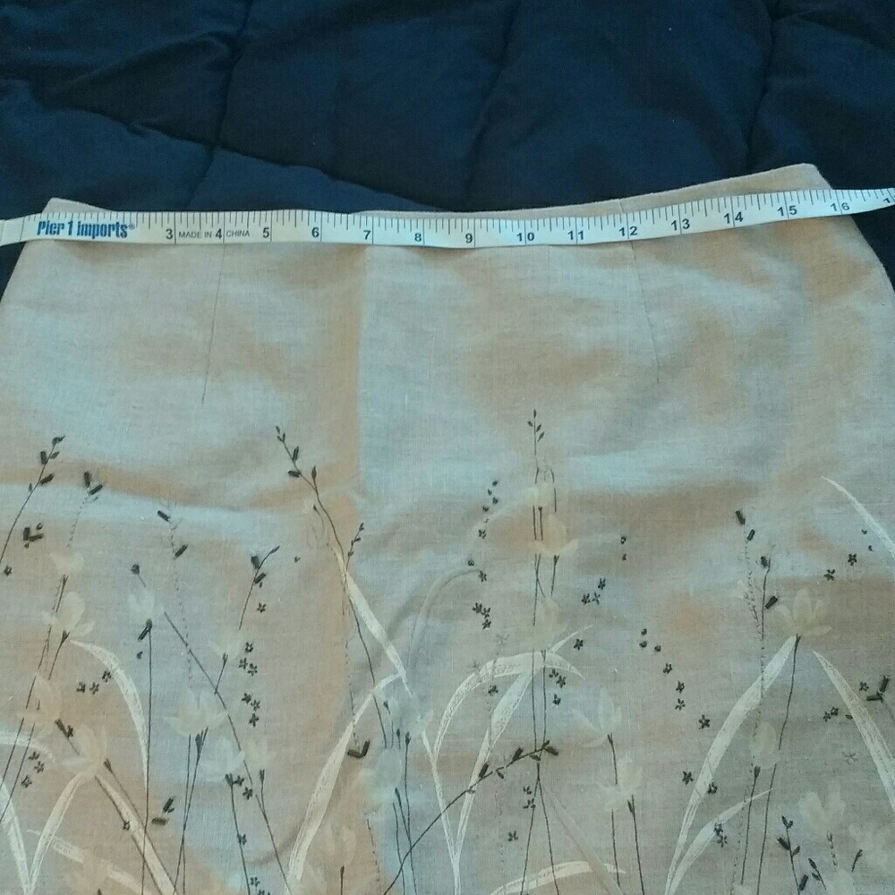 Loft Pencil Skirt - Picture 6 of 7